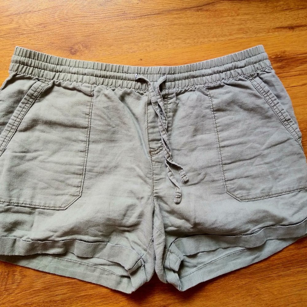 Short Kaki